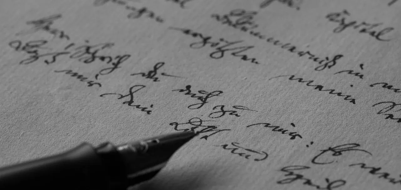 Firma digitalmente contratos de trabajo sin papel de impresión y totalmente personalizados